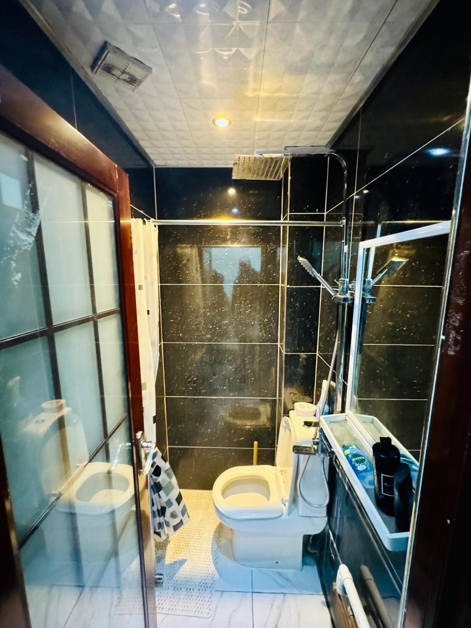 The Great Falcon Accommodation Лондон Экстерьер фото